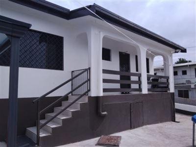 Nadi House | Bula Holiday Inn