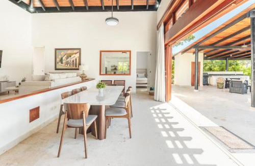 Punta Cana House | Bungallow with 3BR pool and bbq in Green Village