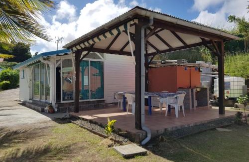 Le Robert House | Bungalow Alizé