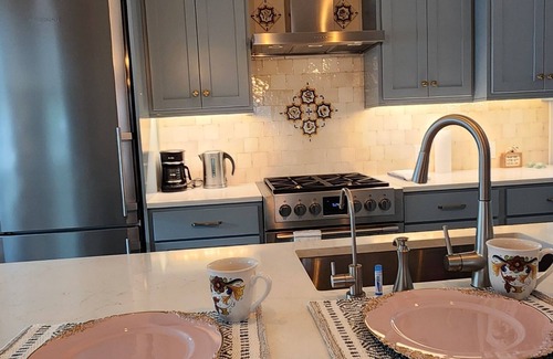 Laurel Park House | Bungalow with Private Guest Casita in Historic Downtown Sarasota