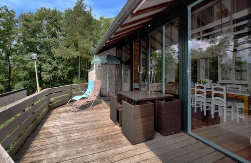 Coo House | Bungalow with View near Coo