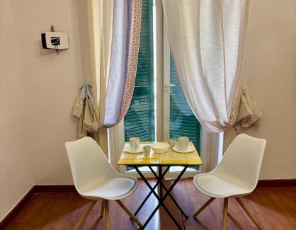 Secondigliano Apartment | Buono Domus Apartment In centro