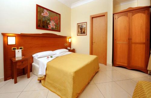 Naples Hotel | Buono Hotel