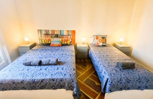 Dreta de l'Eixample Hostel | By Plaza Catalunya Rooms
