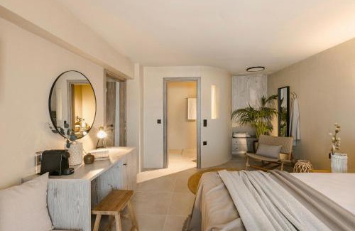 Lixouri Apartment | Cássia Suite in Kefalonia with Balcony Nomāde Agora