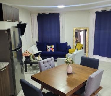 San Juan de Dios Apartment | Céntrico, con alberca y estacionamiento