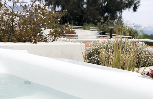 Cachagua House | Cómoda Casa en Cachagua, Hot Tub y Parrilla 6PAX