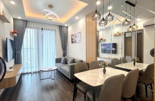 Le Chan Apartment | Căn hộ 2 ngủ nhìn ra núi Thiên Văn