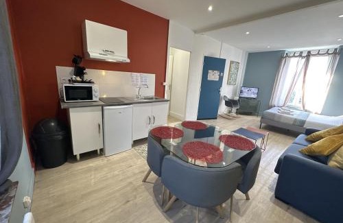 Charleville-Mezieres Apartment | C Oslo - Appartement spacieux proche centre-ville