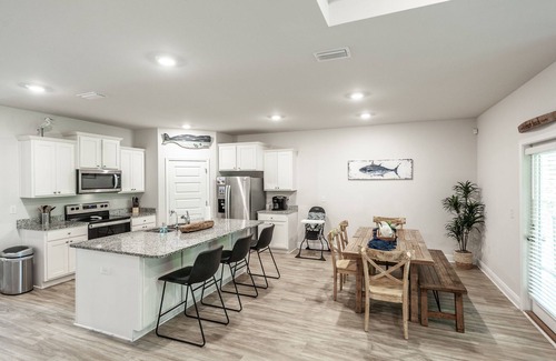 Port St. Joe House | C'Side Charm, C'Side Charm|Coastal Retreat|Golf Cart|Windmark Beach|Sleeps 10