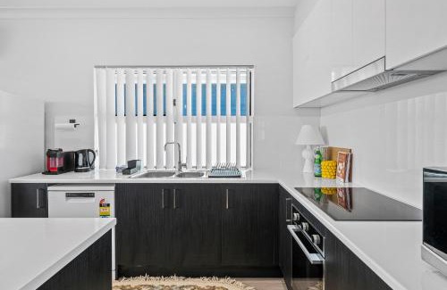 Aldinga Beach House | C-Views - Aldinga Beach - C21 SouthCoast Holidays