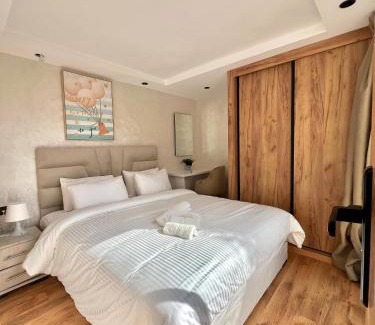 Rabat Villa | C2, Modern Charm apartment Facing Carrousel with Ocean View