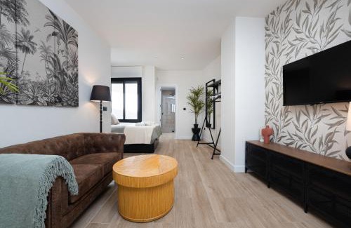 San Felipe Neri Apartment | C56 - Studio with amazing terrace in the centre