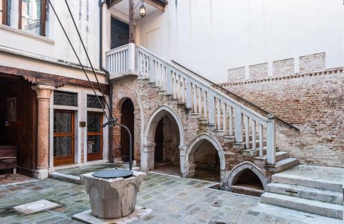 Cannaregio Apartment | Ca' Magno by Venicevillas