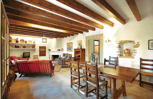 Pollensa Villa | Ca'n Butxaco, Nice villa in Pollensa w/