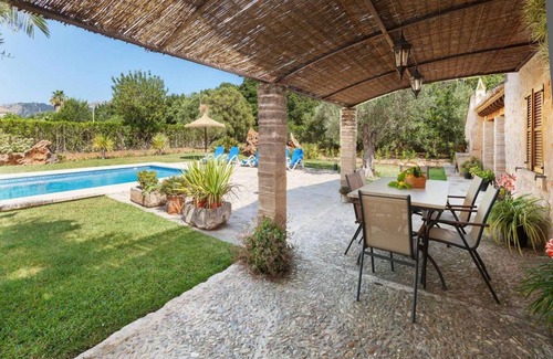 Pollensa Villa | Ca'n Butxaco, Nice villa in Pollensa w/