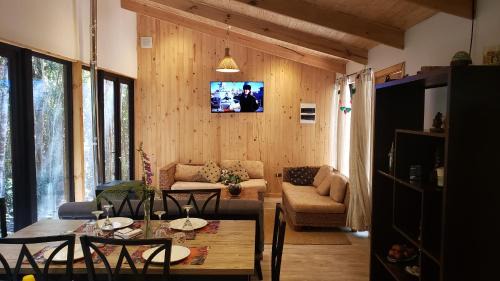Puerto Varas House | Cabaña bosque río