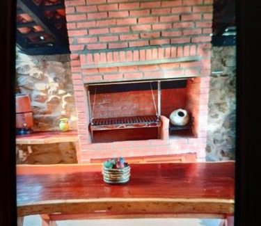 Samaipata Apartment | Cabaña Los Eucaliptos con Suite, TV 50 Mezzanine y Parrillero, Samaipata