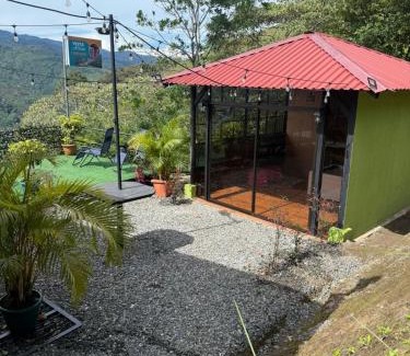 Paraiso Apartment | Cabaña vista al vall