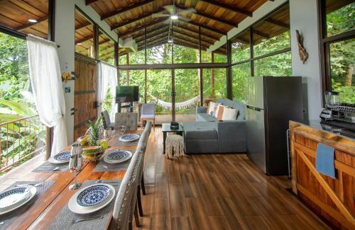 Penas Blancas House | Cabañas Caeli, El Congo, La Fortuna Rainforest Glass Cabin w Suite