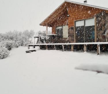 Lonquimay Ski Chalet | Cabañas Tela