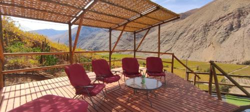 Paihuano House | Cabañas "Terrazas de Orión" con Vista Panorámica en Pisco Elqui