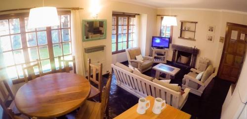 Lanin National Park Cabin | Cabañas Woodland