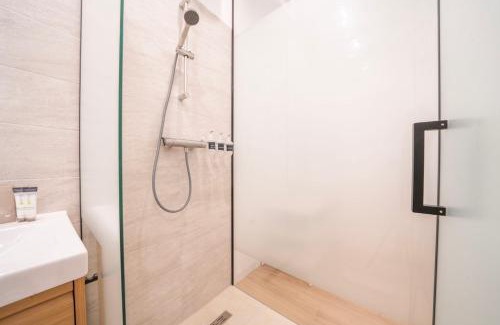 Magdolna negyed Apartment | CABAnA I new I AC I Wifi - MOON