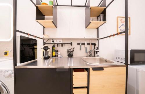 Magdolna negyed Apartment | CABAnA I new I AC I wifi I Space