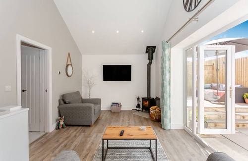 Cowling Cottage | Cabin ∙ 1 bedroom ∙ 2 guests