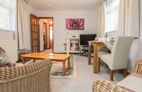 Exmouth Cottage | Cabin ∙ 1 bedroom ∙ 2 guests
