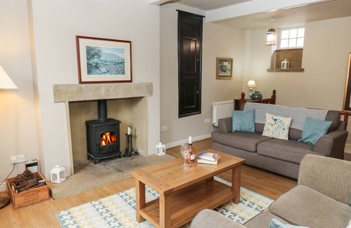 Haworth Cottage | Cabin ∙ 1 bedroom ∙ 2 guests