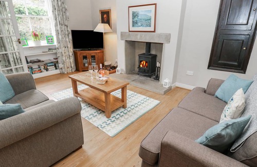 Haworth Cottage | Cabin ∙ 1 bedroom ∙ 2 guests