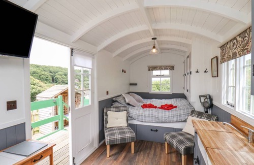 Skinningrove Cottage | Cabin ∙ 1 bedroom ∙ 2 guests