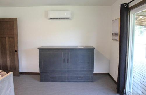 Rapid City House | Cabin 2 at Horse Creek Resort