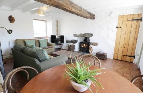 Dyffryn Ardudwy Cottage | Cabin ∙ 2 bedrooms ∙ 4 guests