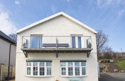 Pentraeth Cottage | Cabin ∙ 2 bedrooms ∙ 4 guests