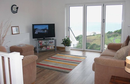 Trenance Cottage | Cabin ∙ 2 bedrooms ∙ 5 guests