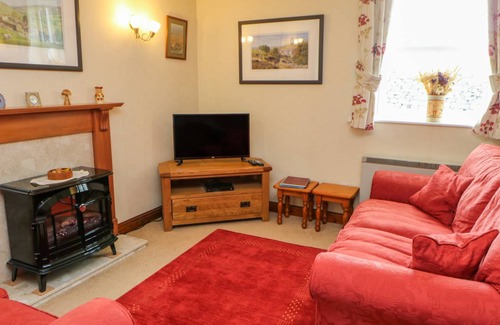 Carperby Cottage | Cabin ∙ 2 bedrooms ∙ 4 guests