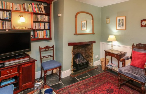 Salcombe Cottage | Cabin ∙ 2 bedrooms ∙ 4 guests