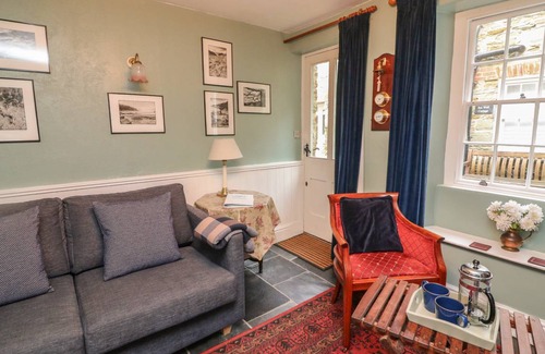 Salcombe Cottage | Cabin ∙ 2 bedrooms ∙ 4 guests