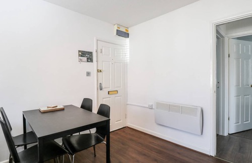 Brean Cottage | Cabin ∙ 2 bedrooms ∙ 6 guests