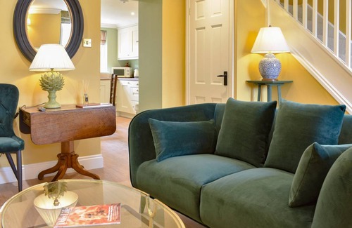 Barningham Cottage | Cabin ∙ 2 bedrooms ∙ 3 guests