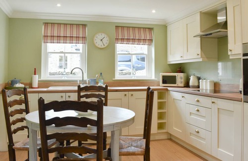 Barningham Cottage | Cabin ∙ 2 bedrooms ∙ 3 guests