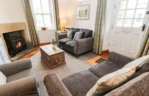 Staindrop Cottage | Cabin ∙ 2 bedrooms ∙ 4 guests