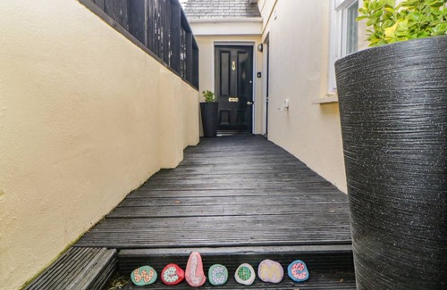 Torquay Cottage | Cabin ∙ 3 bedrooms ∙ 6 guests