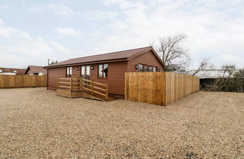 Brean Cottage | Cabin ∙ 3 bedrooms ∙ 6 guests
