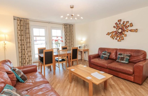 Whitby Cottage | Cabin ∙ 3 bedrooms ∙ 6 guests