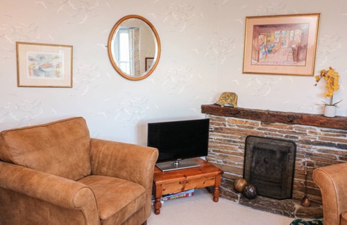 Salcombe Cottage | Cabin ∙ 3 bedrooms ∙ 6 guests