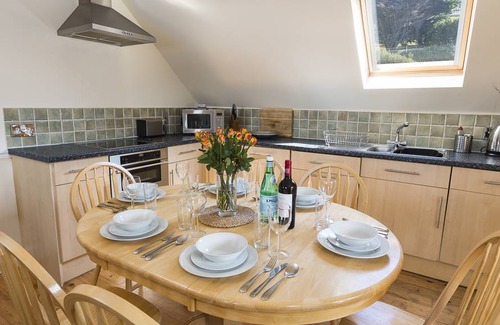Hope-Cove Cottage | Cabin ∙ 3 bedrooms ∙ 6 guests